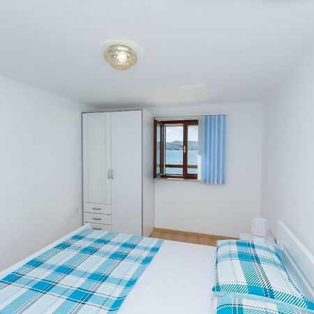 Apartment Island Dream Krapanj Esterno foto